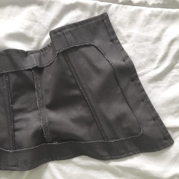 NWOT Corset! - Picture 6 of 9